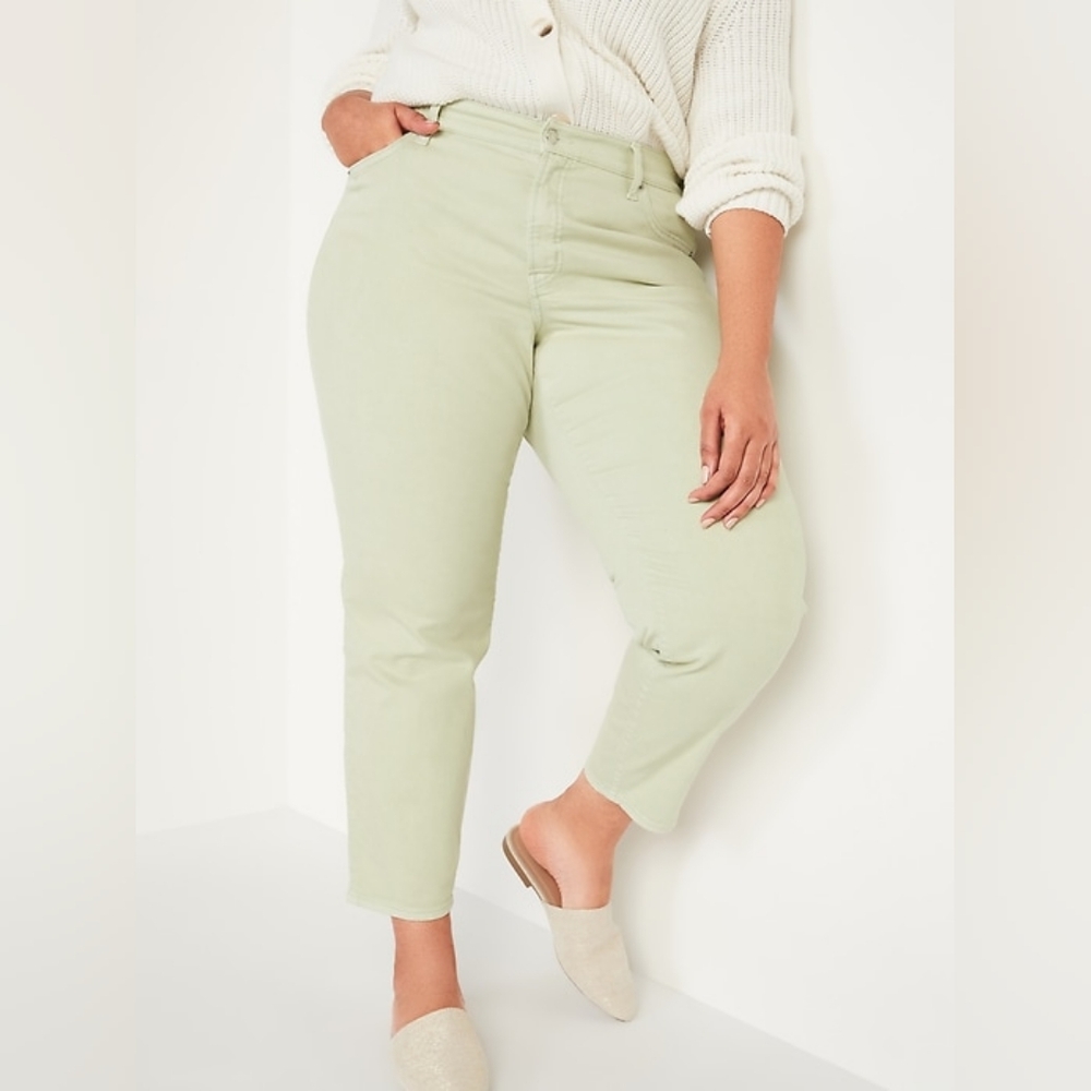 High-Waisted Secret-Smooth Pockets O.G. Straight Plus-Size Jeans
